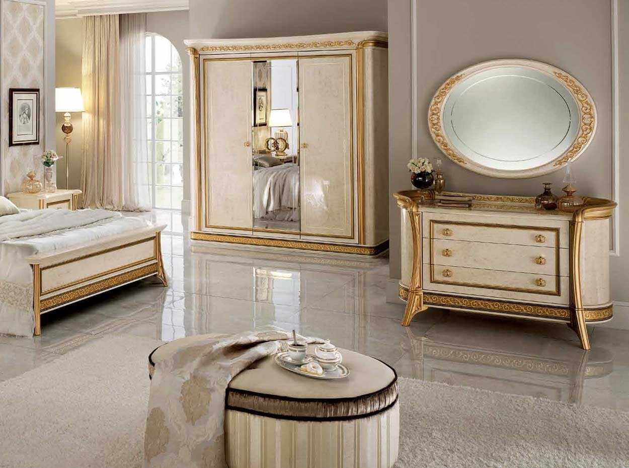 Melodia Classic Italian Gold Accent King Bedroom Set