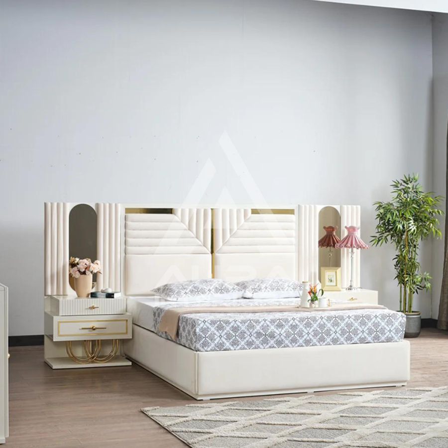 Plaza Bed Set